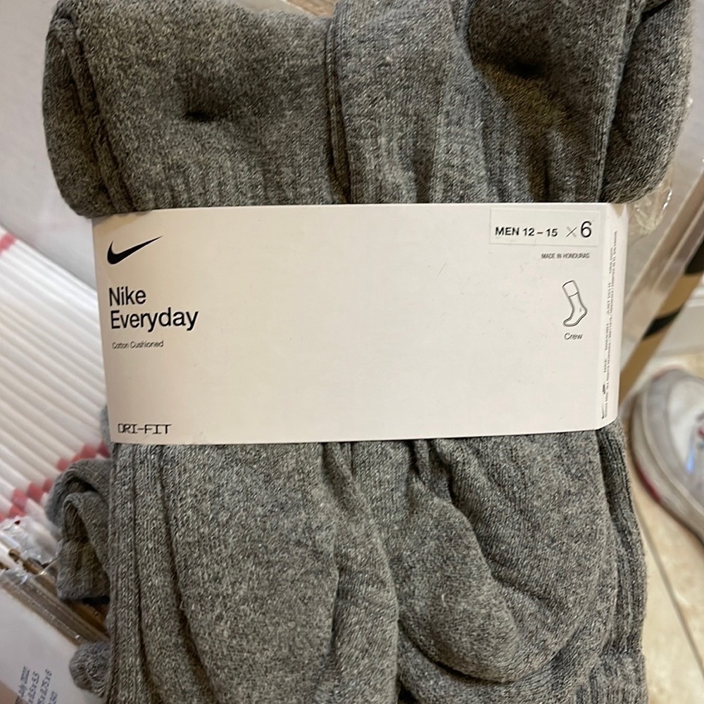 NIKE EVERYDAY CUSHIONED CREW 6 pairs SOCKS set NWT - Picture 15 of 16